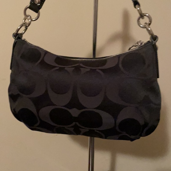 Coach poppy purse - Picture 4 of 14